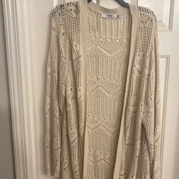 Sweaters - Crochet Cardigan